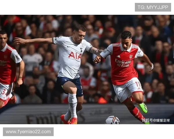 边界突围战：足球客场征程中的环境适应与反压制策略