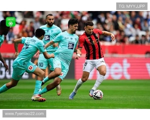 法甲进攻表现专家评价：哪些球员堪称破门机器？